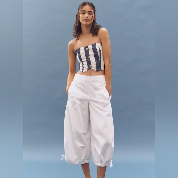 Anthropologie Pants - NWT! Anthropologie Pilcro Chalk White Crop Drawstring Cotton Pants - Medium 🎡